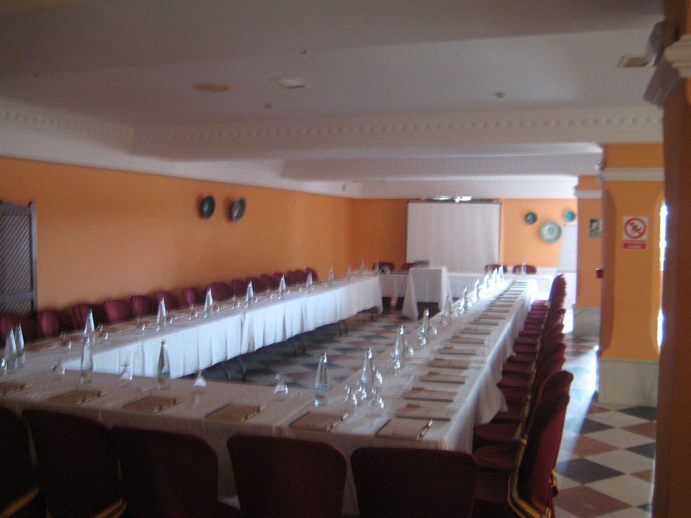 Hotel Restaurante Toruño El Rocío